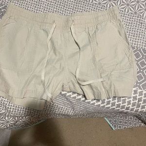 Cato tan shorts linen